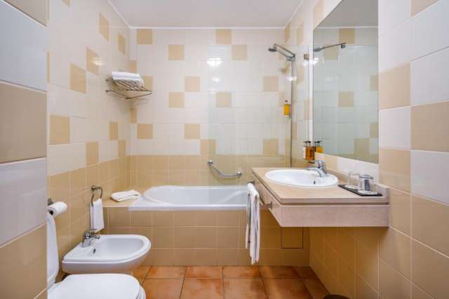 ULTRA LAST MINUTE PLAJA PORTUGALIA 4**** ALL INCLUSIVE AP BEACH  ZBOR DIN OTOPENI CU TAXE INCLUSE