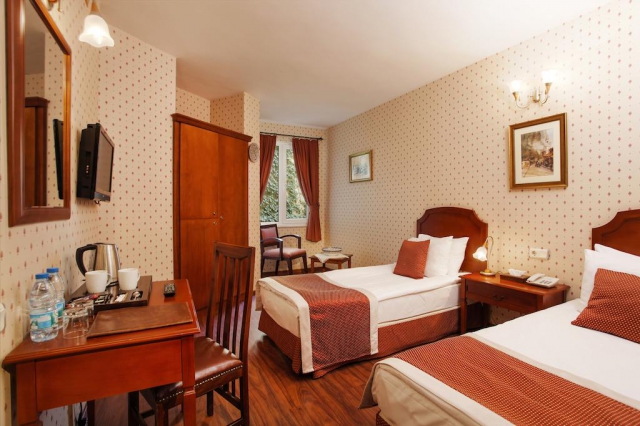 ✈️ City Break Istanbul, cu plecare din Iasi + Croazieră de zi pe Cornul de Aur și Bosfor (AG)