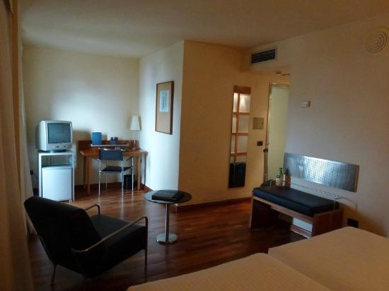  Ac Hotel La Linea By Marriott