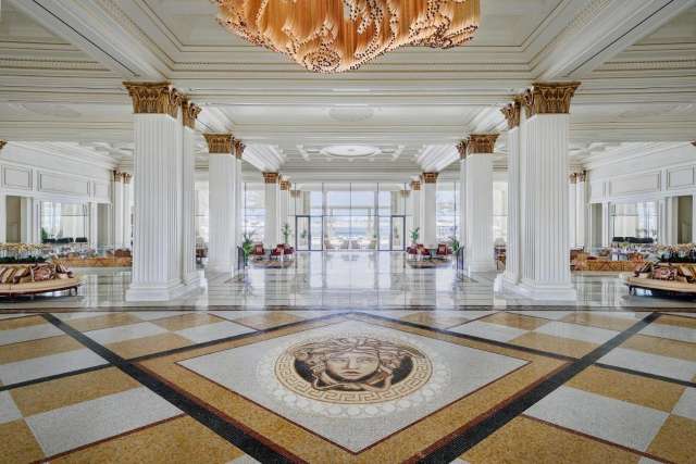  Revelion DUBAI - PALAZZO VERSACE DUBAI 5* cu mic dejun