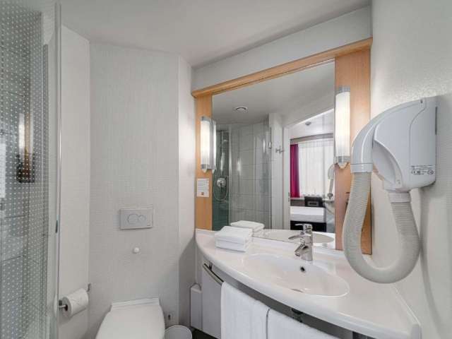 Viziteaza Cracovia de la 315 euro/pers, plecare din Bucuresti 