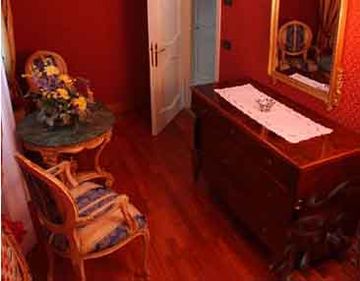 Last Minute - Venetia de Carnaval / Locanda Cà Valeri 3* - plecare din Bucuresti in 09.02