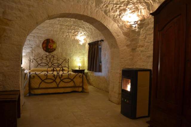 City break in Alberobello: de la 310 euro cazare 3 nopti+ transport avion+ toate taxele 
