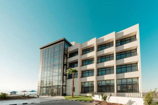 VACANTA PASTE IORDANIA, 7 NOPTI CAZARE CU DEMIPENSIUNE, GHID SI INSOTITOR ROMAN, ZBOR TAROM DIN 5 ORASE