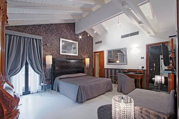 City Break Bologna de 1 Mai + excursie la Muzeul Ferrari in Maranello si Modena , sejur 4 nopti, plecare din Cluj Napoca(LP)