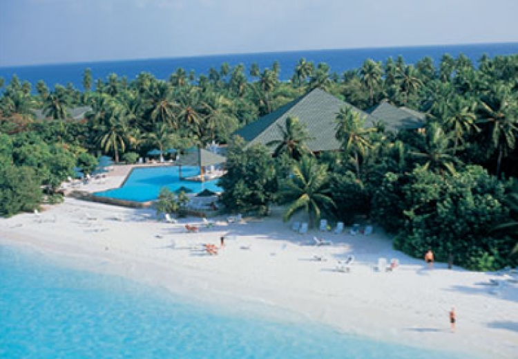  Meedhupparu Island Resort