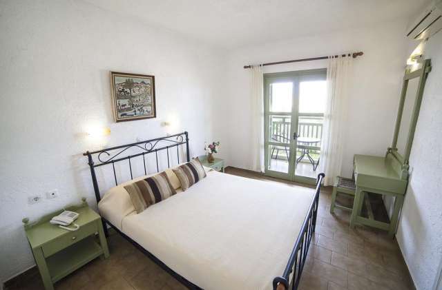 CRETA  HOTEL Elpida Village Kalo Chorio 4* MIC DJEUN AVION SI TAXE INCLUSE TARIF 363 EUR