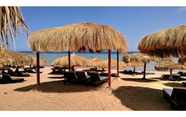 HURGHADA HOTEL    Caves Beach Resort (Adults Only 16+) 5*  AI AVION SI TAXE INCLUSE TARIF 499 EUR