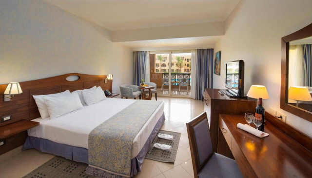 HURGHADA HOTEL   Stella Makadi Gardens Resorts 5* AI AVION SI TAXE INCLUSE TARIF 525 EURO