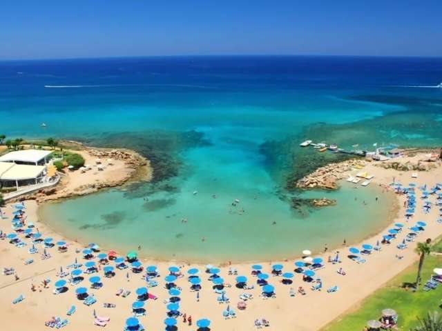Super Ofertă către Larnaca, Protaras, Cipru, sejur 7 nopți, cu plecare din Cluj-Napoca (G.T.)