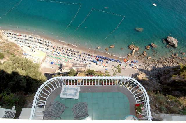 City Break Amalfi oferta 3 nopti mic dejun 275 euro! 