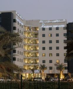  Arabian Park Hotel