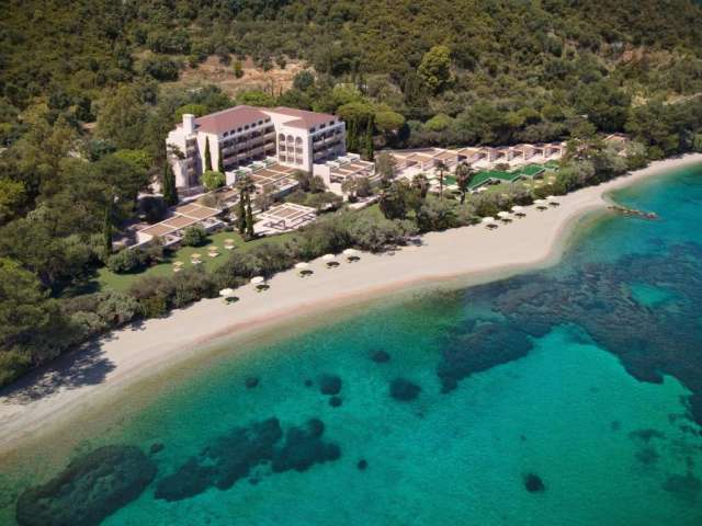 Sejur de lux la plaja in Corfu la doar 1730 euro,avion din Bucuresti!AVALI, MAR-BELLA COLLECTION 5*