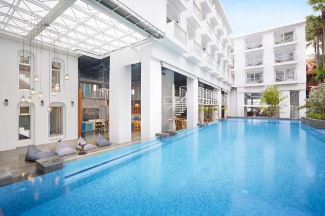 ULTIMELE LOCURI THAILANDA, AVION DIN BUCURESTI, LA HOTEL LUB D PHUKET 5*, LA TARIFUL DE 1166 EURO/PERSOANA, MIC DEJUN!