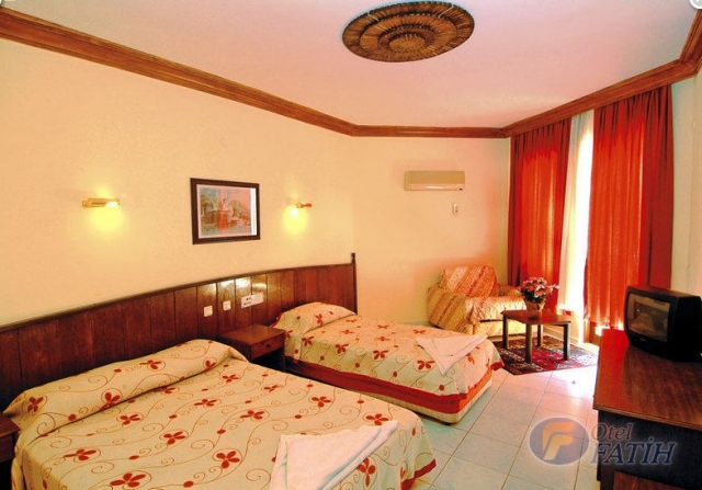 LAST MINUTE FATIH HOTEL 3* ALL-INCLUSIVE AVION SI TAXE INCLUSE DOAR 708 EURO!