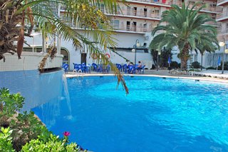 COSTA BRAVA HOTEL    Hotel  OLIMPIC CALELLA  3 * PENSIUNE COMPLETA AVION SI TAXE INCLUSE TARIF 557 EUR