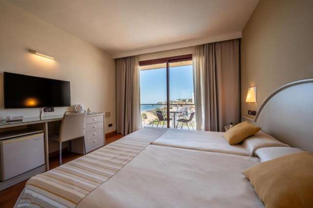 Escapada de toamna in COSTA DEL SOL - 5 nopti cu demipensiune inclusa de la doar 430 euro/pers. Zbor din Bucuresti
