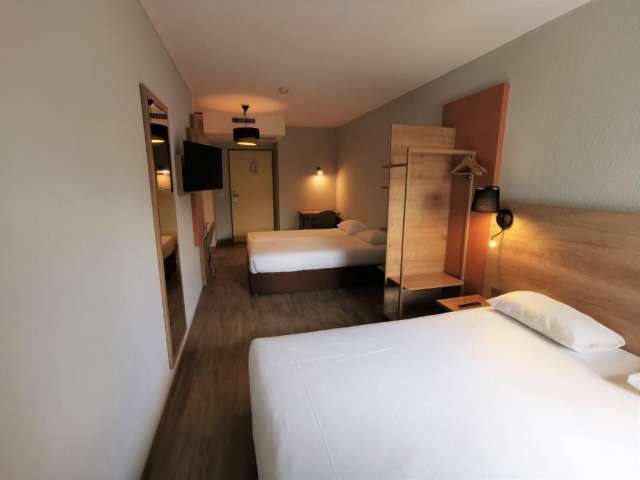 Ofertă City Break Paris, sejur 4 nopti, plecare din Bucuresti (IK)