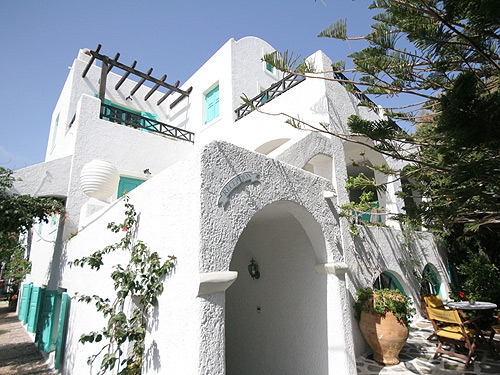 🇬🇷 648 EUR/pers - GRECIA, Insula Santorini - Apartments Sellada ***, Fara masa