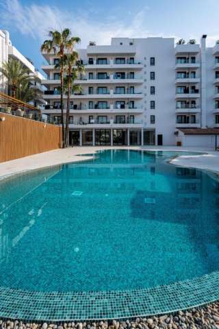  Sejur la plaja in Mallorca la doar 1253euro ,avion din Bucuresti!!! THB Bamboo Alcudia 4* adult s  only