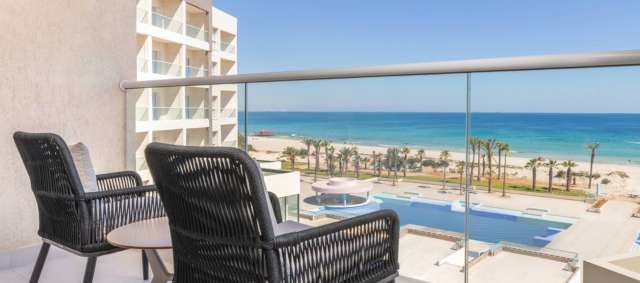 TUNISIA HOTEL    HILTON SKANES MONASTIR  5*  AI AVION SI TAXE INCLUSE TARIF 826 EUR