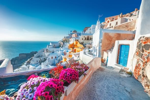  Beach Break Insula Santorini 6 nopti cu mic dejun 399 euro/persoana !