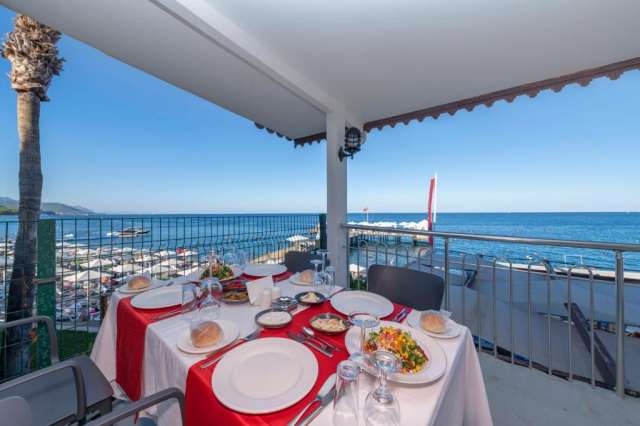 ANTALYA Deals - Armas Beach Hotel 5***** Ultra all inclusive si alte hoteluri, charter din Bucuresti!
