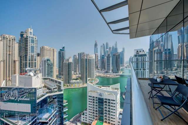 ULTIMELE LOCURI LA DUBAI REGENCY LUXURY MARINA 4**** ZBOR DIN TIMISOARA/OTOPENI CU TAXE INCLUSE