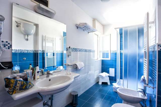 COASTA AMALFI - SEJUR 7 NOPTI CU ZBOR DIN CRAIOVA ✈️