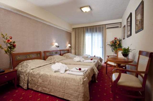 Sejur in Halkidiki la Secret Paradise Hotel 4*: cazare cu mic dejun si demi pensiune 