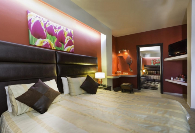 RODOS Deals - Diana Art Boutique Hotel 4**** Mic Dejun si alte Oferte Charter din Bucuresti !