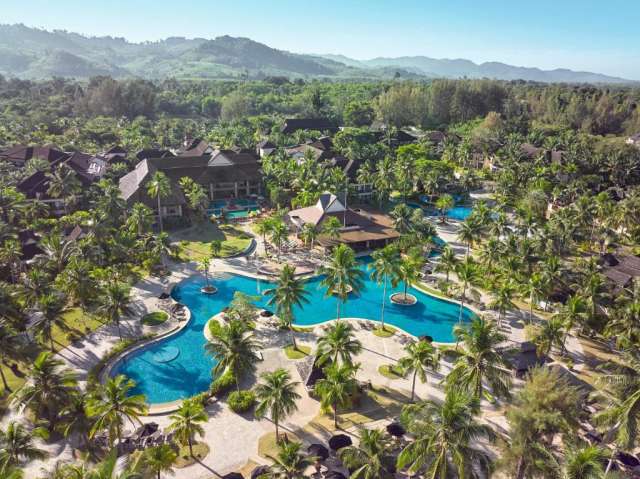Last Minute Insula Phuket 12 nopti - ROBINSON Khao Lak 5*