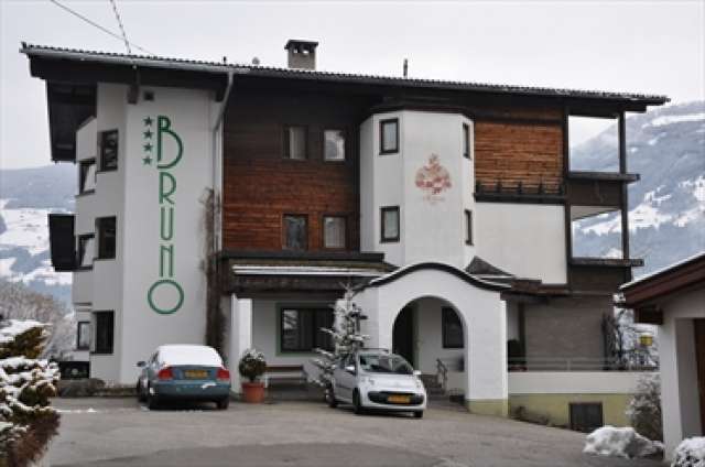 Oferta Ski Austria, sejur de 7 nopti (IR)