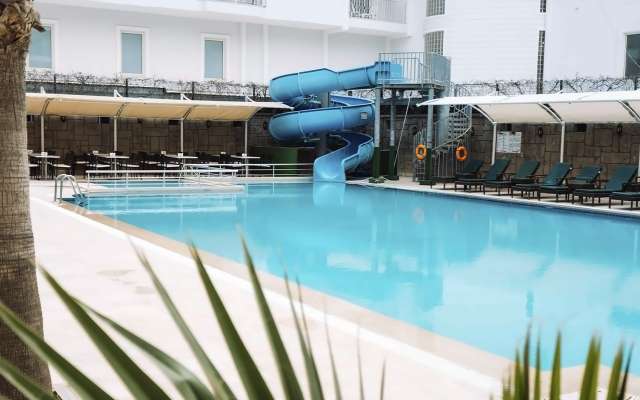 ULTRA LAST MINUTE TURCIA HOTEL BESO BEACH 4*, 7 NOPTI CAZARE ALL INCLUSIVE, 390 EURO/PERS