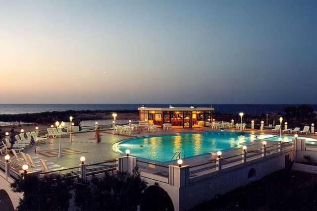 CRETA    Zorbas Hotel 2*  MIC DEJUN   AVION SI TAXE INCLUSE TARIF 327 EUR