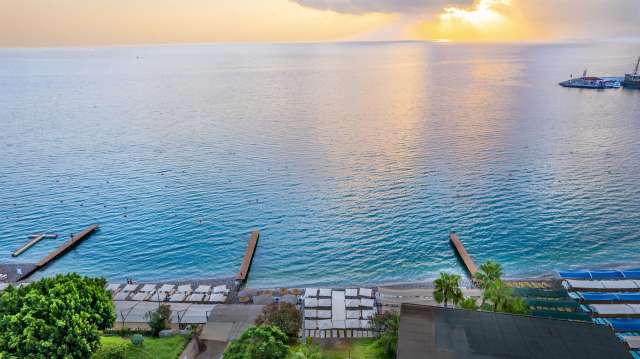 LAST MINUTE Viking Beach Hotel 3* ALL-INCLUSIVE PROMO AVION SI TAXE INCLUSE DOAR-596 EURO