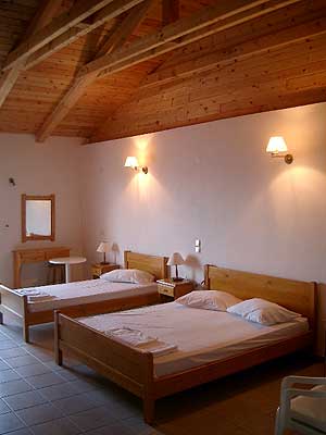 Last Minute Insula Zakynthos 7 nopti cu demipensiune 575 euro/persoana !