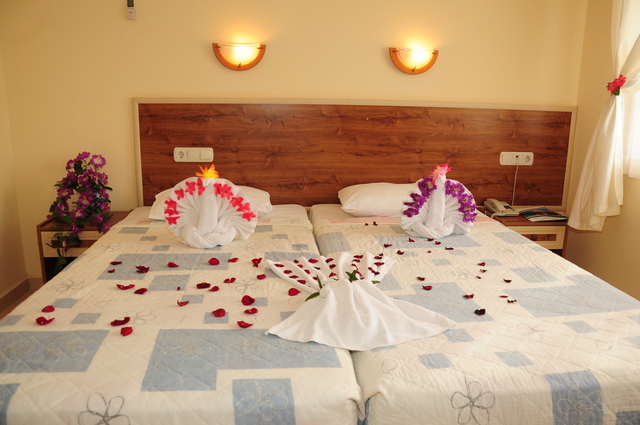  LAST MINUTE TURCIA HOTEL  Side Yesiloz Hotel 4*AI AVION SI TAXE INCLUSE TARIF 247 EUR