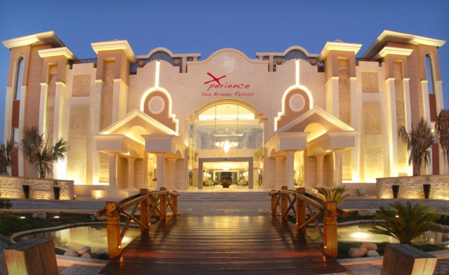 LAST MINUTE SHARM EL SHEIKH HOTEL Xperience Sea Breeze Resort 5*  AI AVION SI TAXE INCLUSE TARIF 498  EURO