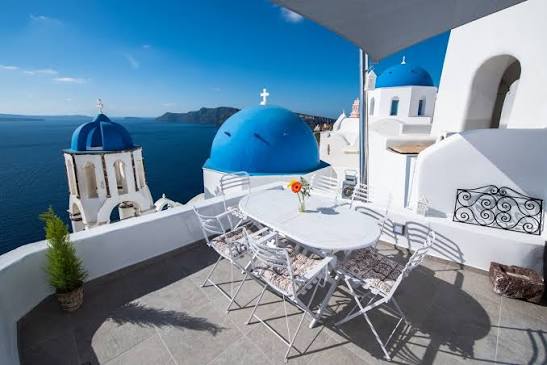 Beach Break Insula Santorini 3 nopti cu mic dejun 329 euro/persoana !
