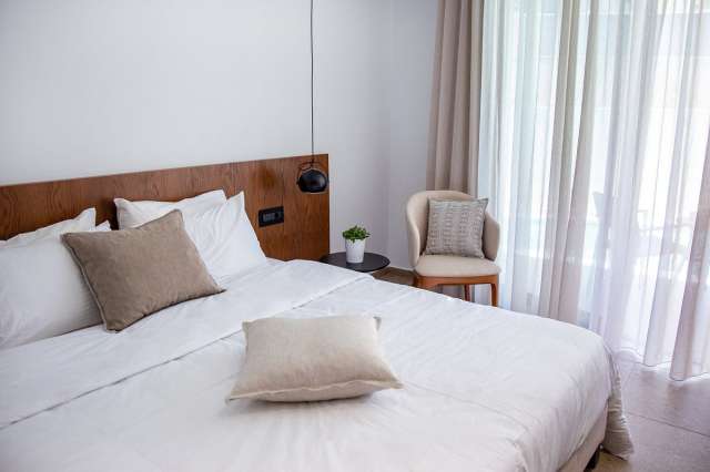  Vacanta de Paste in Creta la doar 549 euro,avion din Cluj!!!San Antonio Boutique 4*