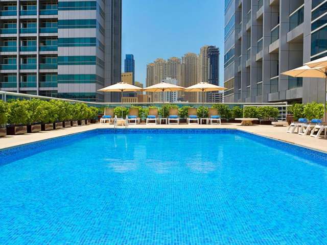 DUBAI HOTEL    Armada Avenue Hotel, Jumeirah Lake Towers 4* MIC DEJUN AVION SI TAXE INCLUSE TARIF 702 EUR