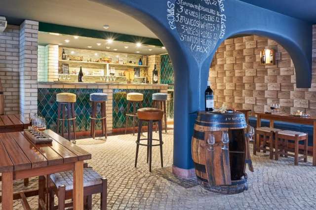 ULTRA LAST MINUTE PLAJA PORTUGALIA 5***** PENINA ZBOR DIN OTOPENI CU TAXE INCLUSE