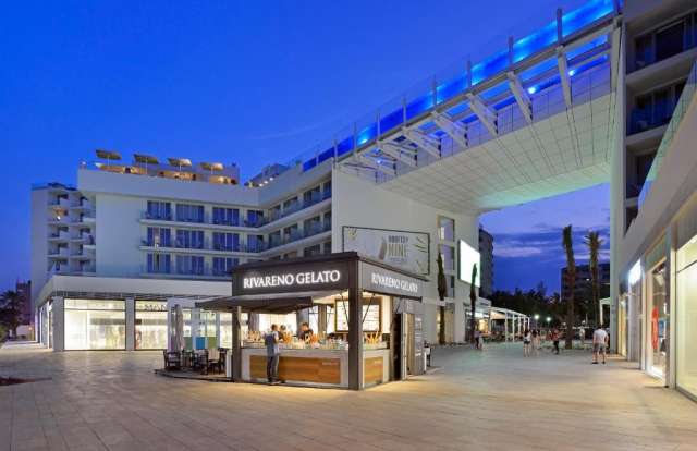 ULTRA LAST MINUTE PALMA DE MALLORCA INSIDE CALVIA BEACH 4**** ZBOR DIRECT DIN CLUJ NAPOCA CU TAXE INCLUSE