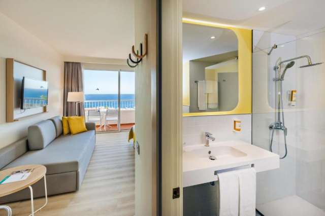 Sejur la plaja in Gran Canaria la doar 1141 euro,avion din Bucuresti!!!Abora Interclub Atlantic 4*all inclusive