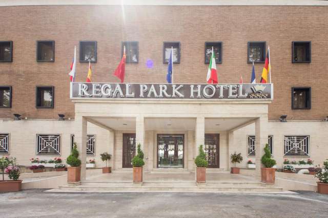  Regal Park Hotel