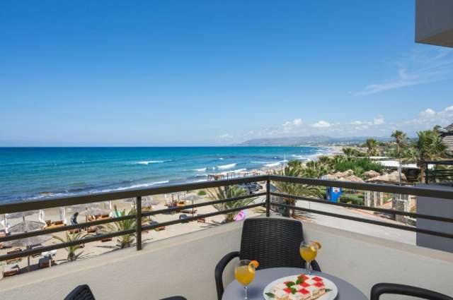  Vacanta de vara la plaja in Creta la doar 719 euro,avion din Bucuresti!!!MARE BLUE &amp; SUITES (ADULTS ONLY 16 +)