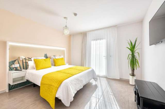 ULTIMELE LOCURI   INSULELE CANARE  4**** SOL MOGAN SUITES ZBOR DIRECT DIN OTOPENI CU TAXE INCLUSE