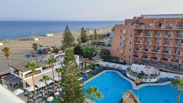 ULTRA LAST MINUTE ALMERIA 7 NOPTI CAZARE CU DEMIPENSIUNE 4****BAHIA SERENA ZBOR DIN OTOPENI CU TAXE INCLUSE