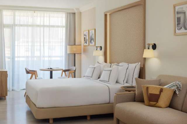 SUPER OFERTA 1 MAI SPANIA-TENERIFE,7 NOPTI CAZARE CU MIC DEJUN, ZBOR DIN BUCURESTI